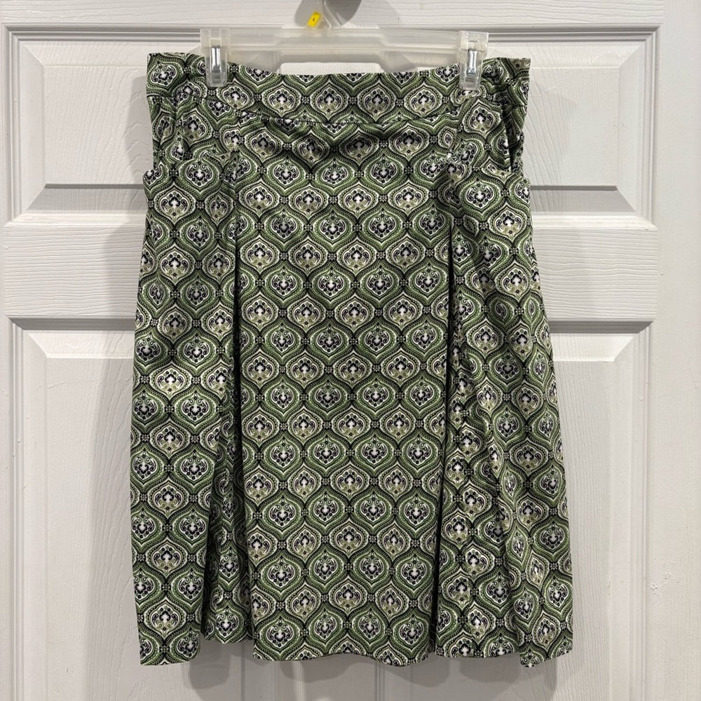 George Me Skirt with Pockets Green Paisley Size 10